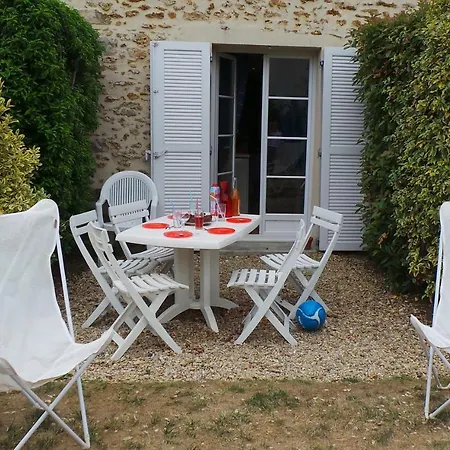 La Croix De La Jarrie Dom wakacyjny Châtres